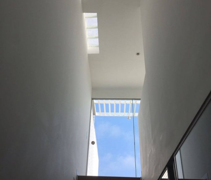 INTERIORES
